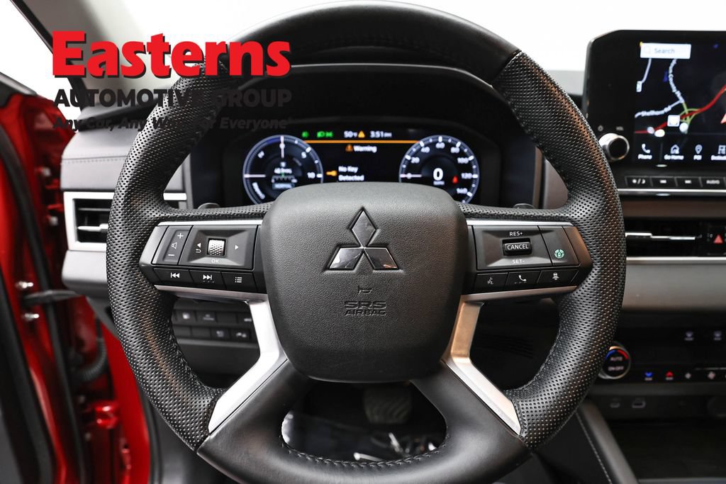 Used 2023 Mitsubishi Outlander SEL AWD/4WD image 10