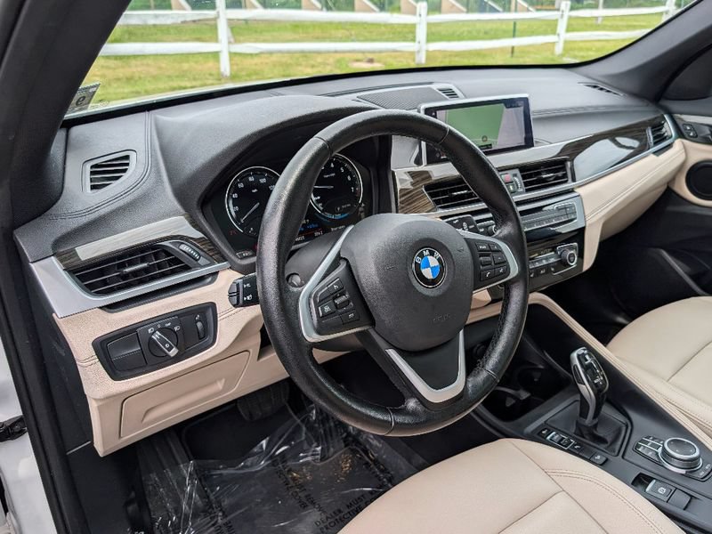 Used 2021 BMW X1 xDrive28i w/ Convenience Package AWD/4WD image 18