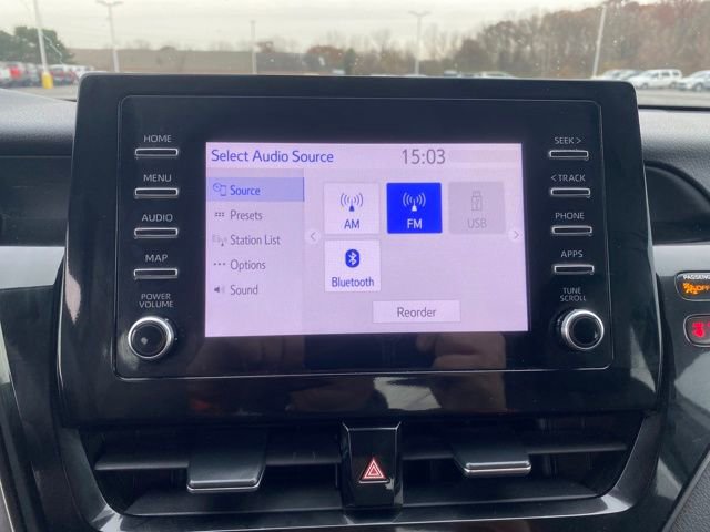 Used 2022 Toyota Camry SE image 10