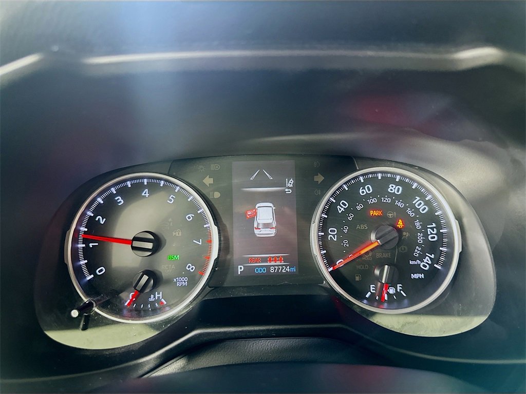 Used 2019 Toyota RAV4 XLE image 24