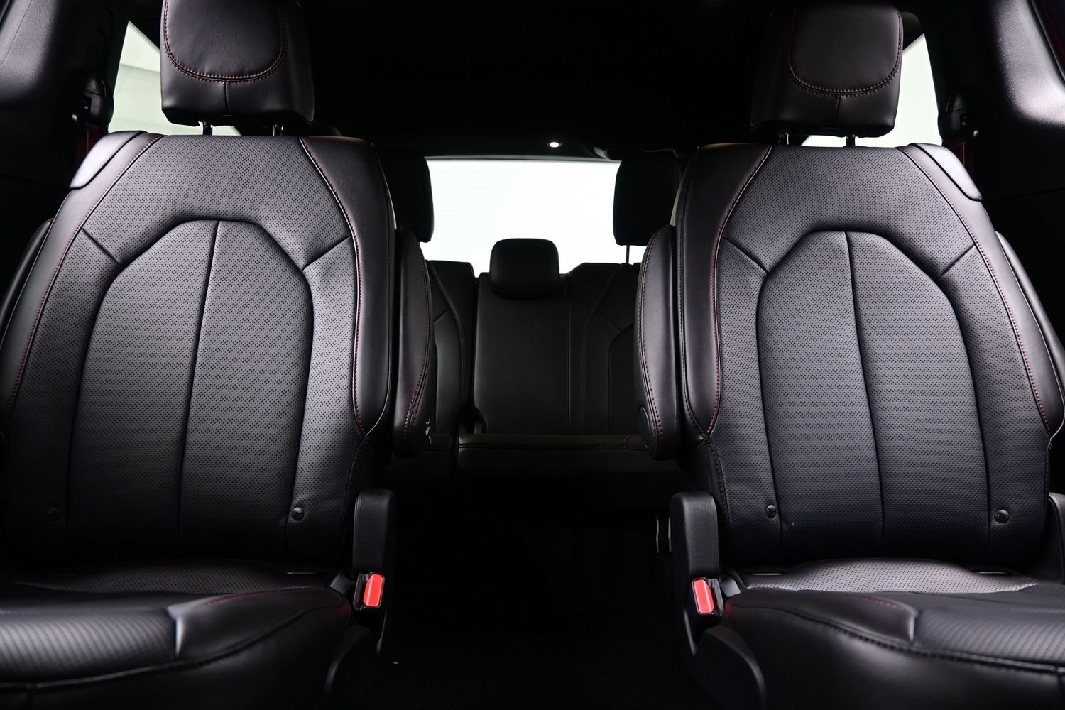 New 2027 Chrysler Pacifica Select FWD image 13