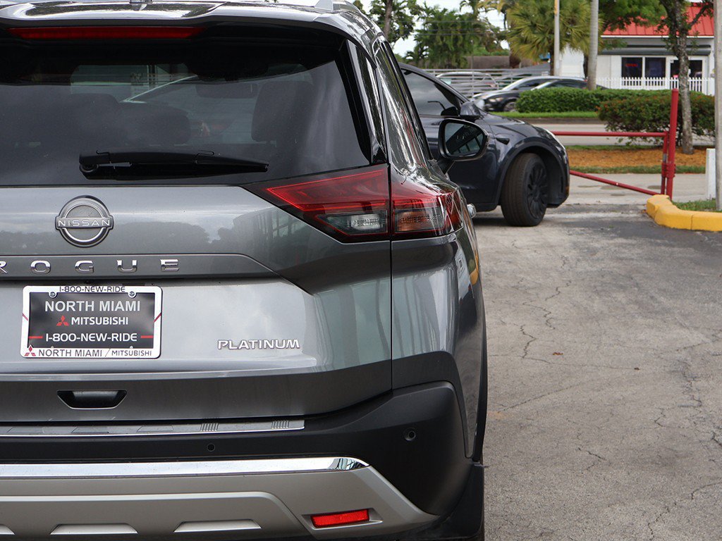 Used 2023 Nissan Rogue Platinum w/ Platinum Premium Package FWD image 19