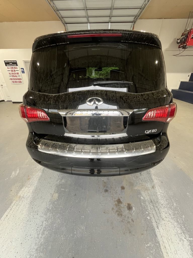 Used 2015 INFINITI QX80 4WD w/ Deluxe Technology Package image 4