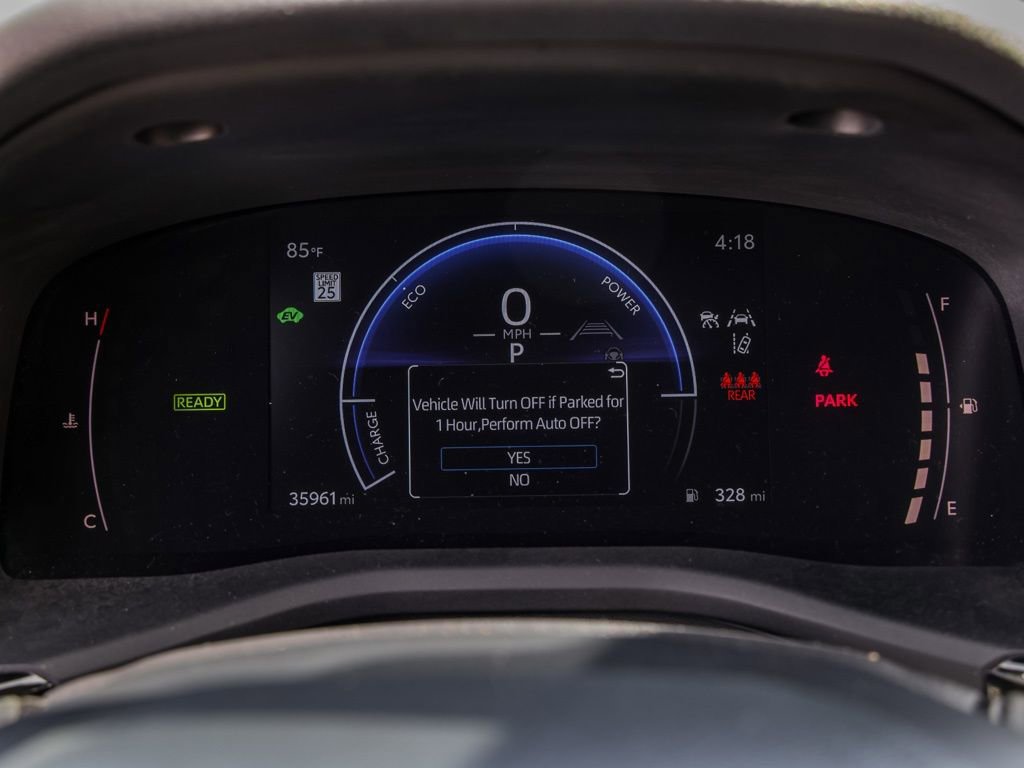 Used 2025 Toyota Camry LE FWD image 27