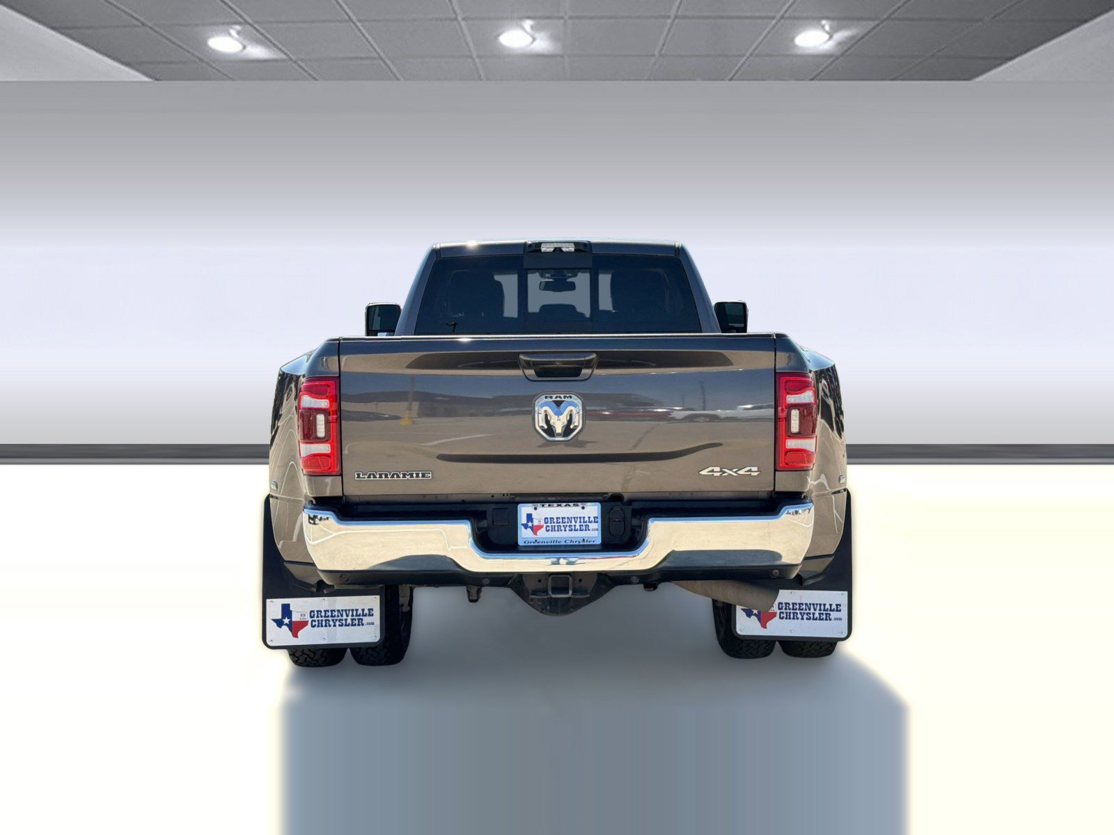 Certified 2024 RAM 3500 Laramie w/ Bed Utility Group image 10