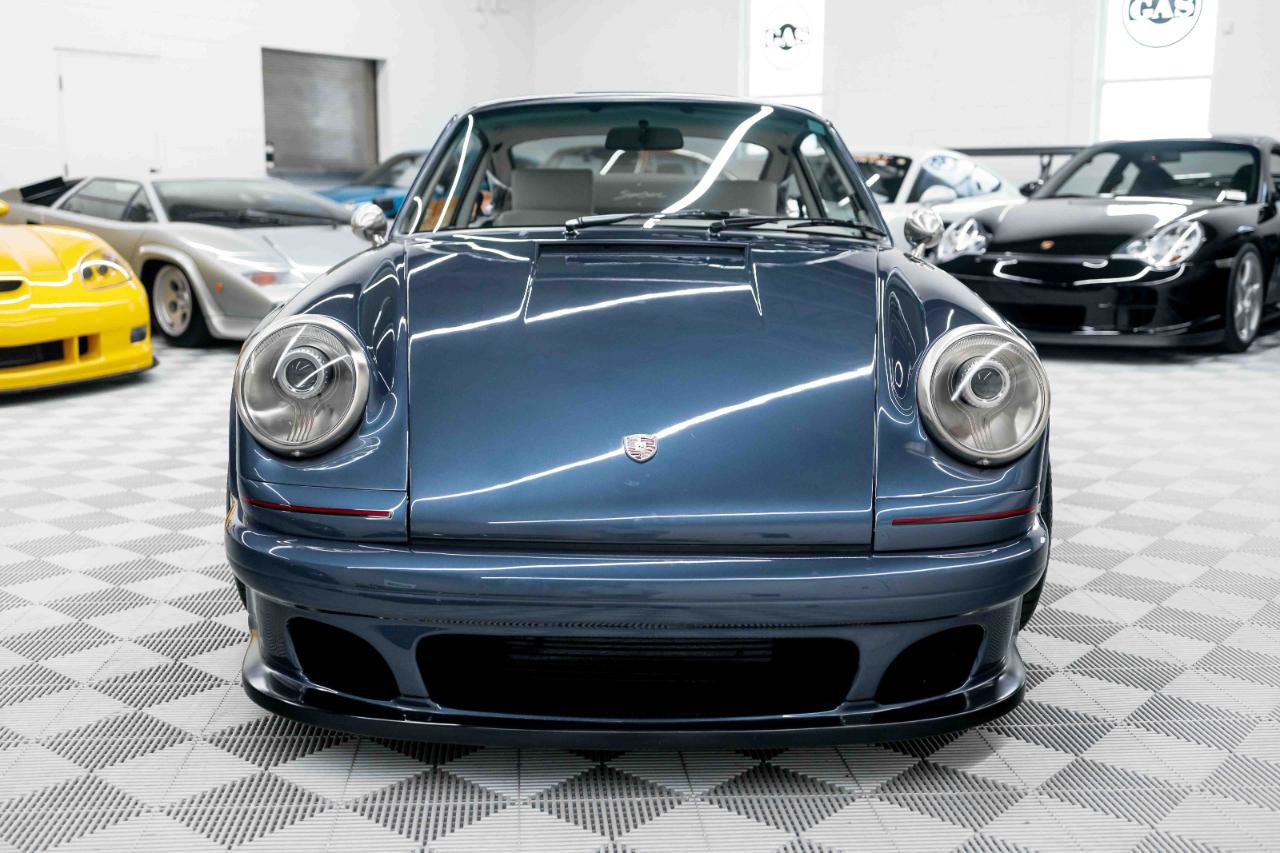 Used 1991 Porsche 911 Carrera image 4