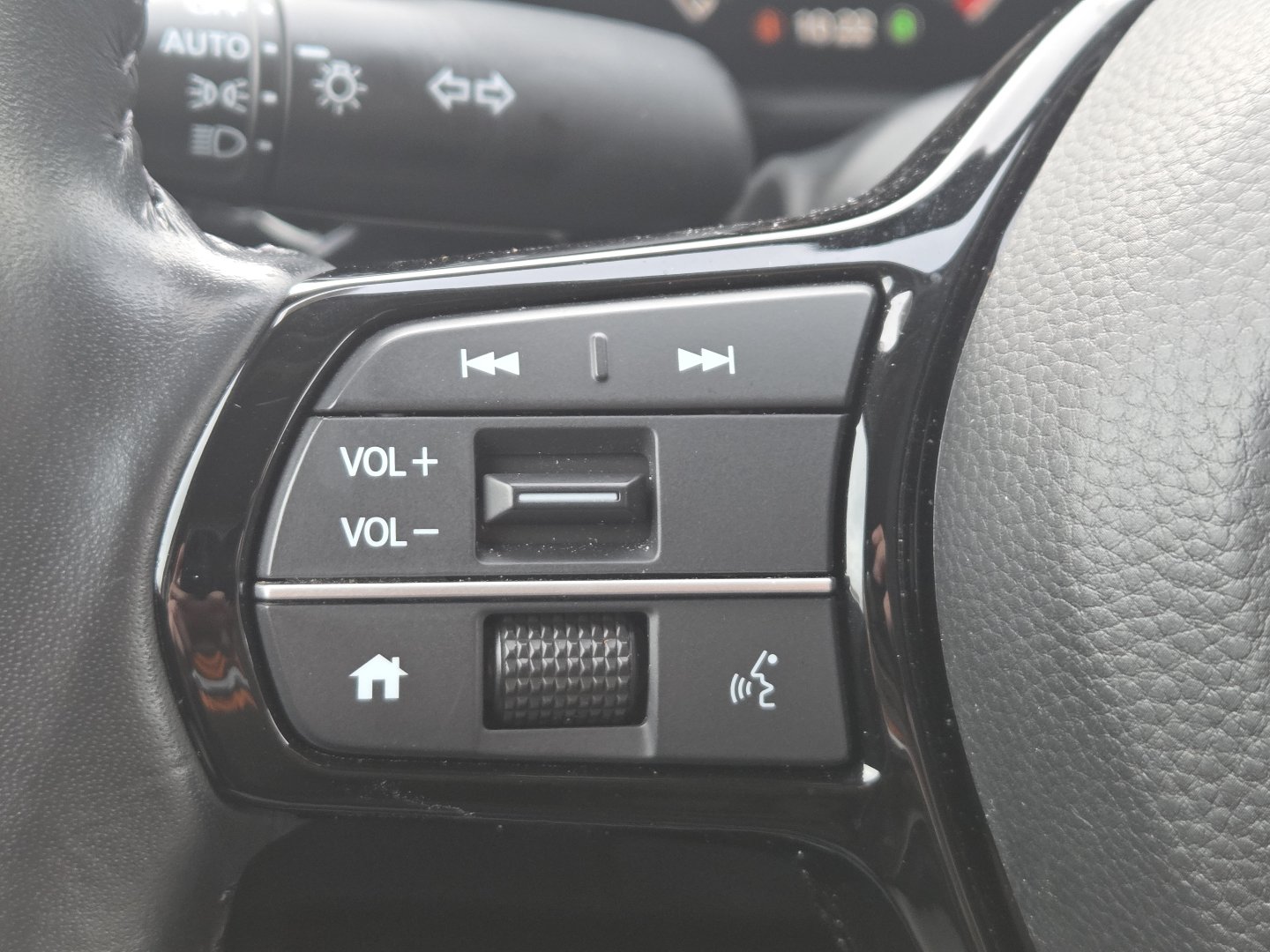 Used 2024 Honda CR-V EX-L image 33