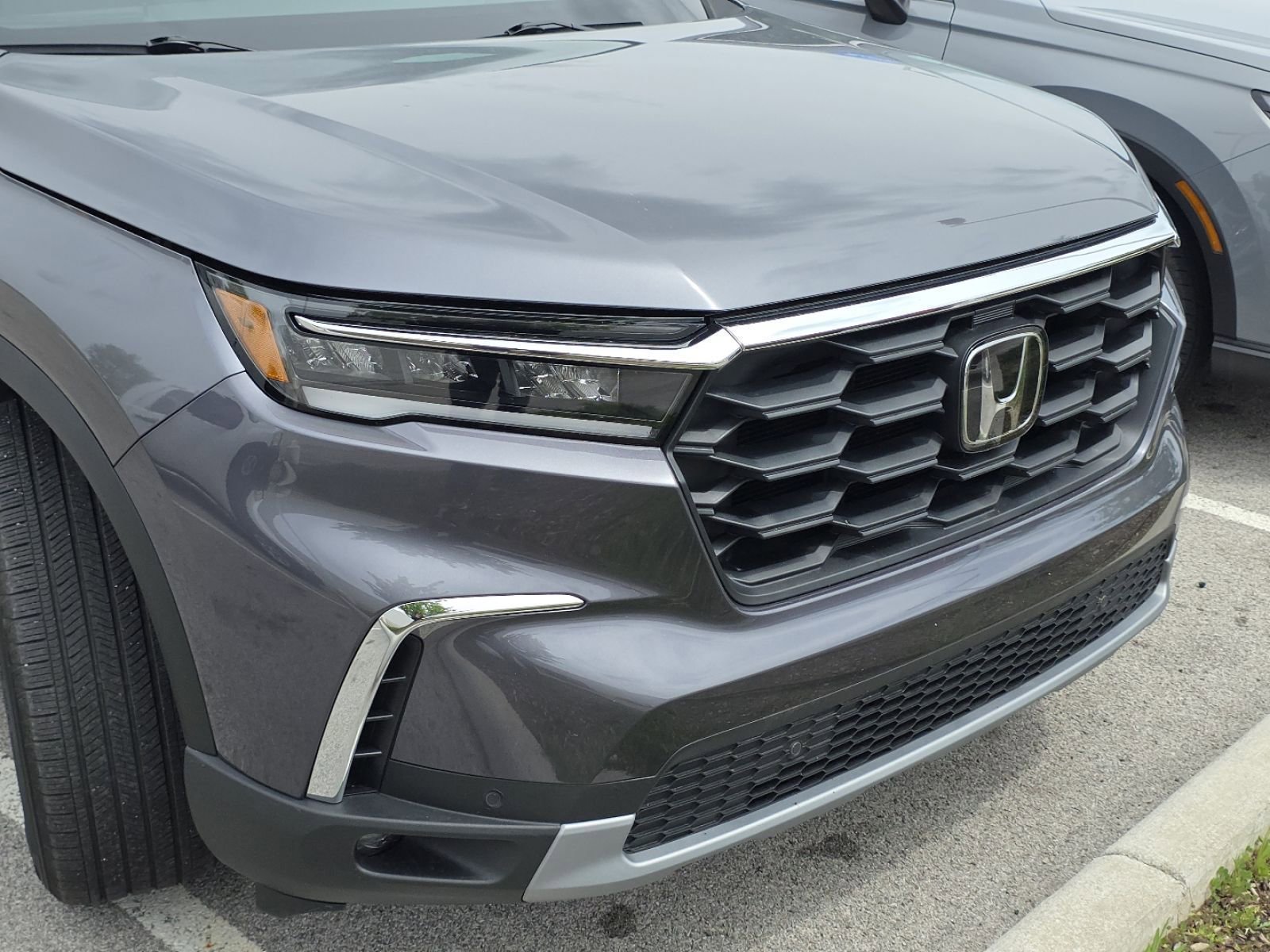 Certified 2024 Honda Pilot EX-L image 10