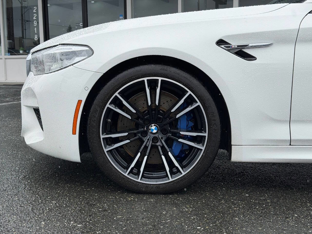 Used 2018 BMW M5 w/ Executive Package image 2