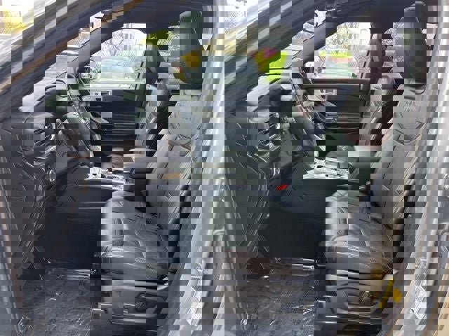 Certified 2024 Ford Explorer Platinum w/ Technology Package image 24