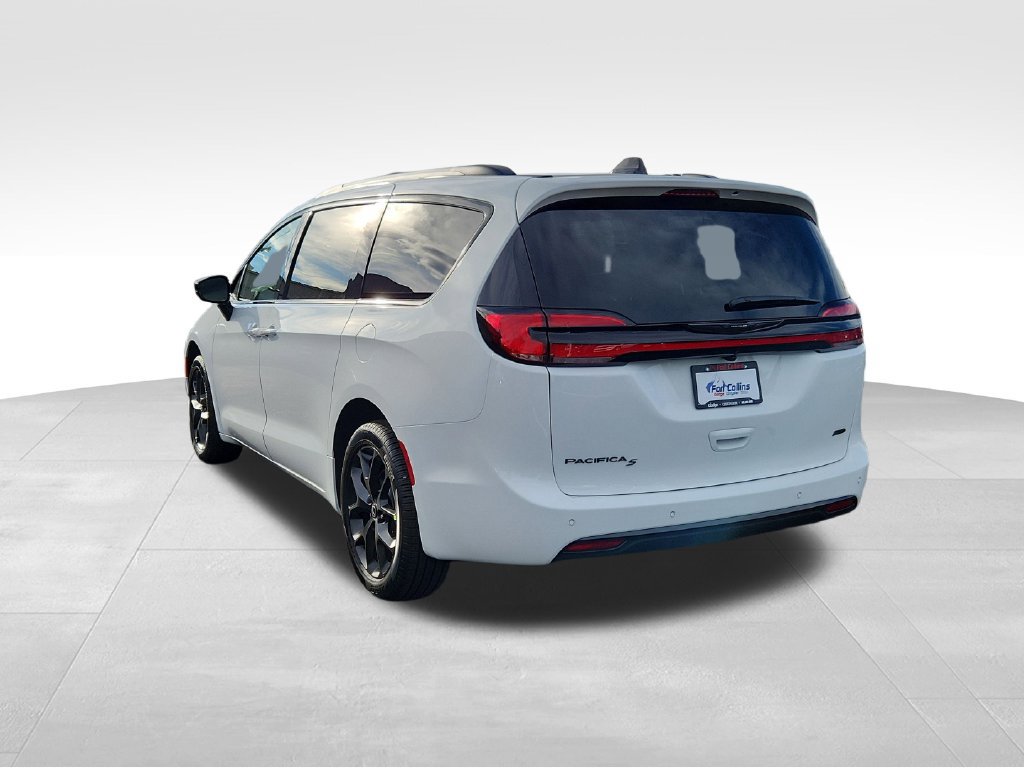 New 2026 Chrysler Pacifica Select w/ S Appearance Package AWD/4WD image 7