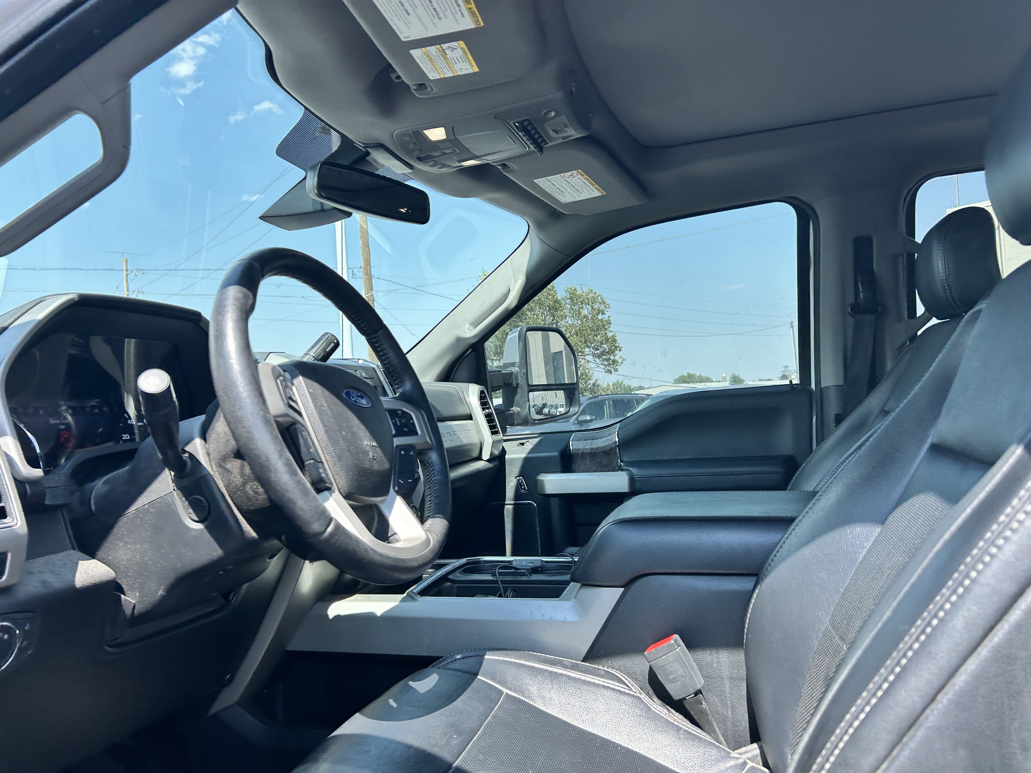 Certified 2019 Ford F450 Lariat w/ Lariat Ultimate Package AWD/4WD image 10