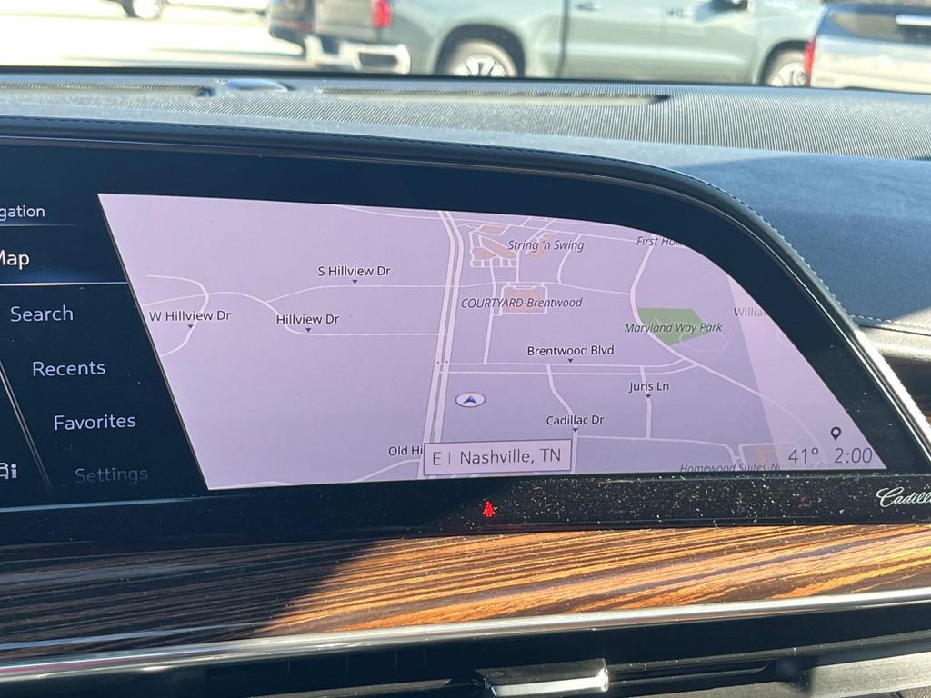 Used 2021 Cadillac Escalade Premium Luxury w/ Performance Package image 36