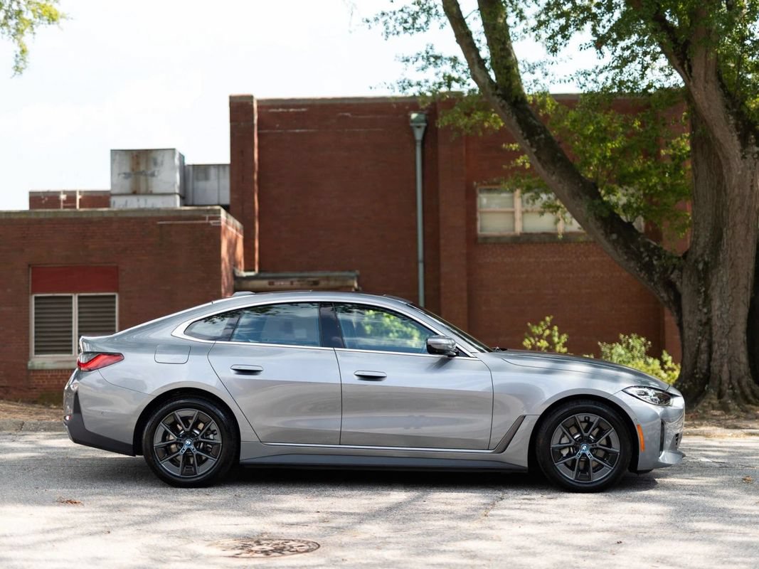 Used 2024 BMW i4 eDrive40 w/ Convenience Package RWD image 9