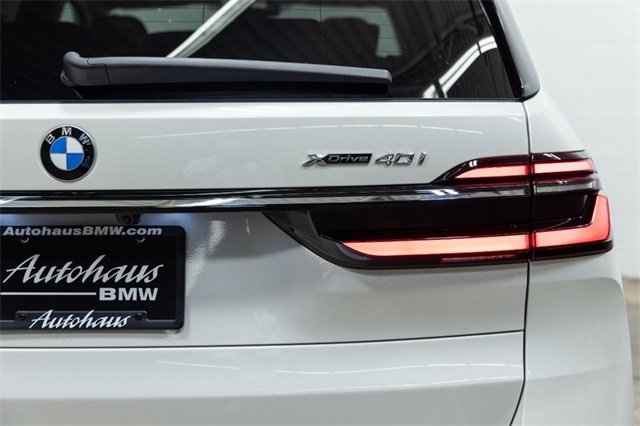 Certified 2025 BMW X7 xDrive40i image 10