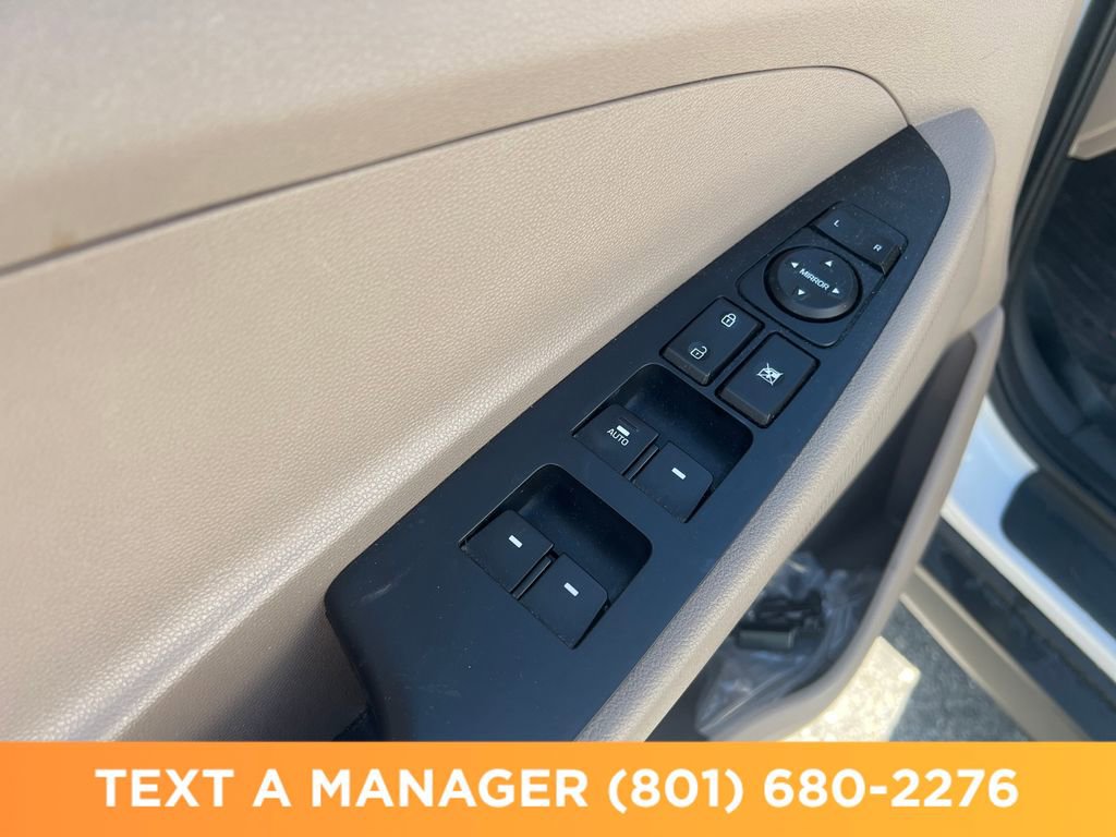 Used 2019 Hyundai Tucson Value FWD image 14