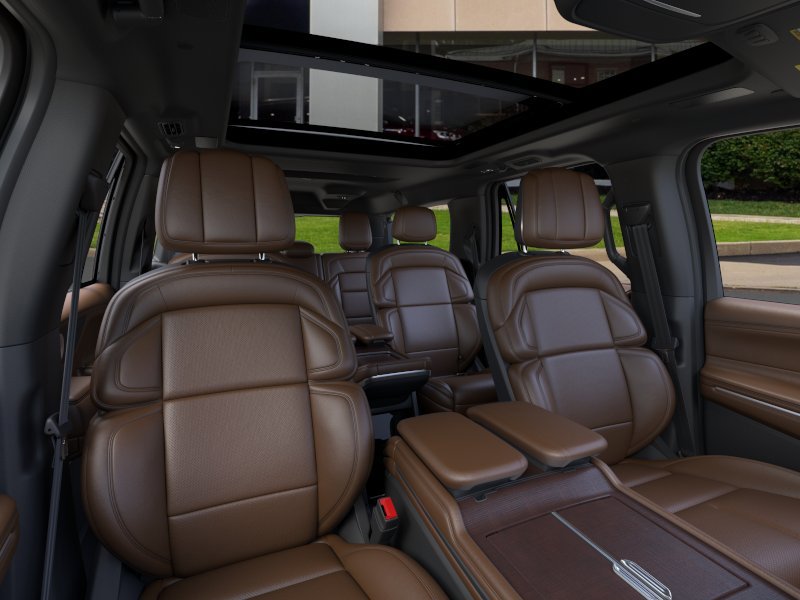 New 2026 Lincoln Navigator L Reserve AWD/4WD image 10