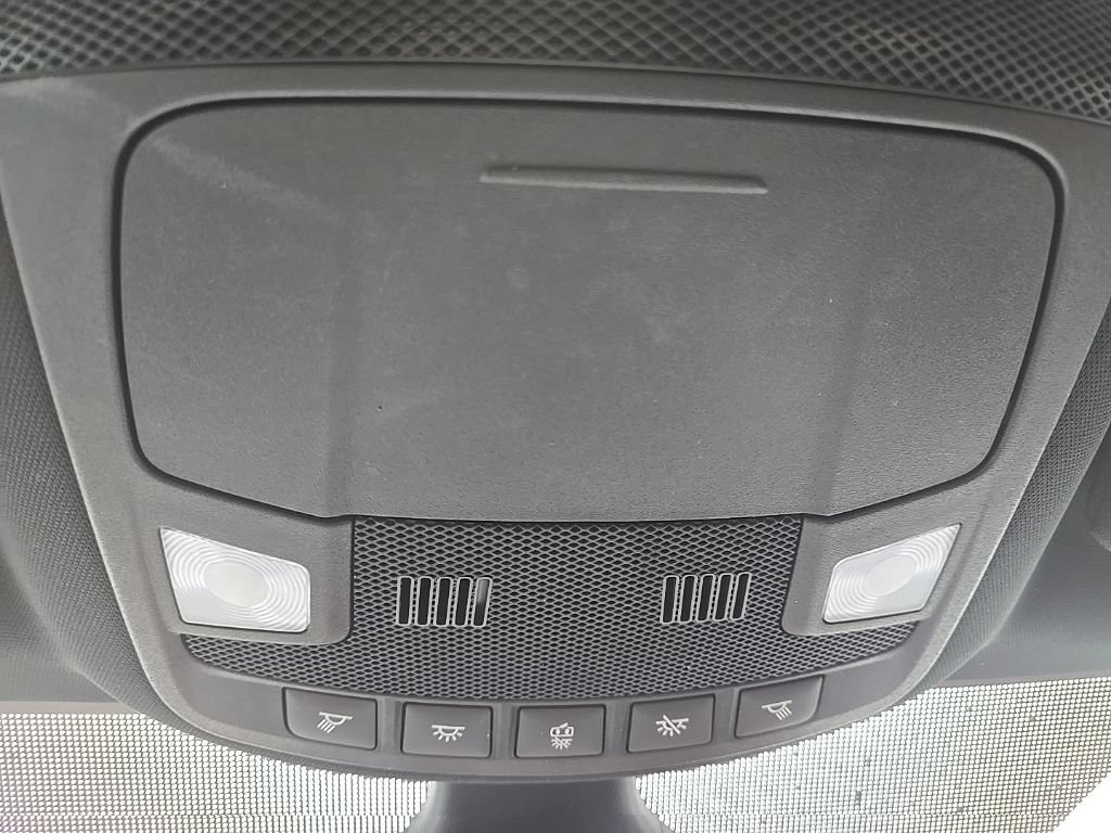 Used 2023 Ford Edge ST-Line AWD/4WD image 30
