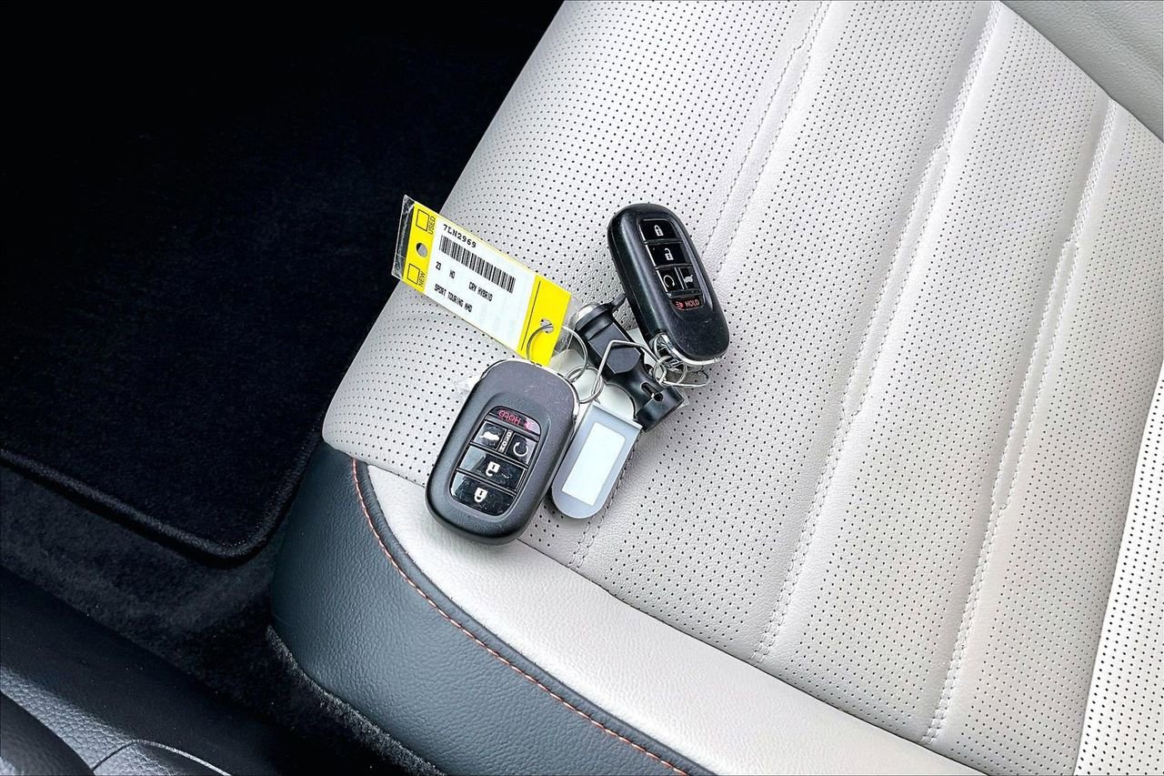 Used 2023 Honda CR-V Sport Touring image 33
