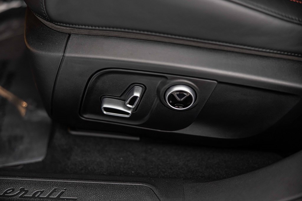 Used 2024 Maserati Levante Modena Ultima image 23