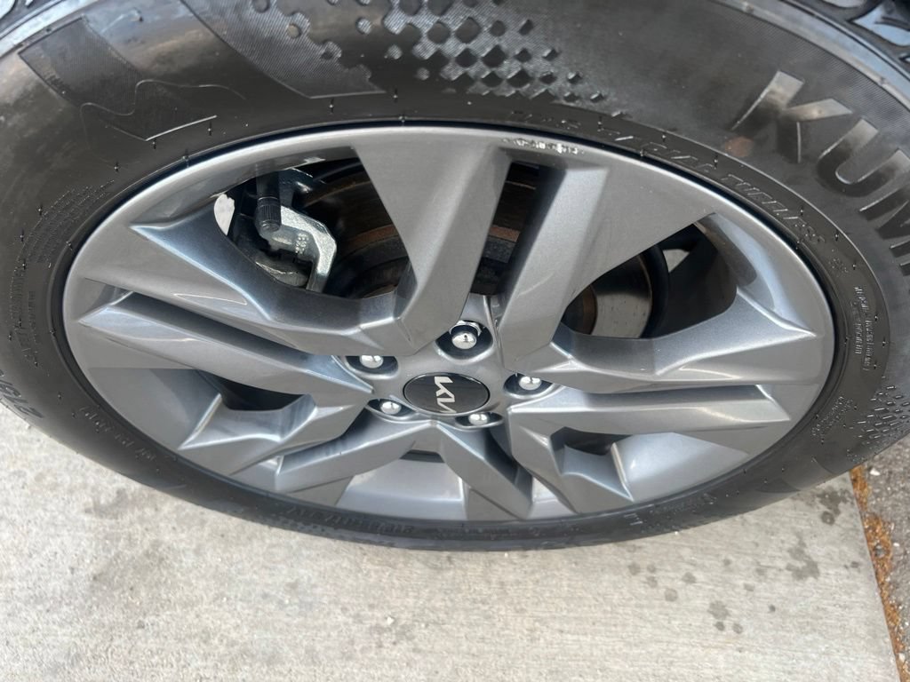 Certified 2023 Kia Seltos S w/ Navigation Package AWD/4WD image 42