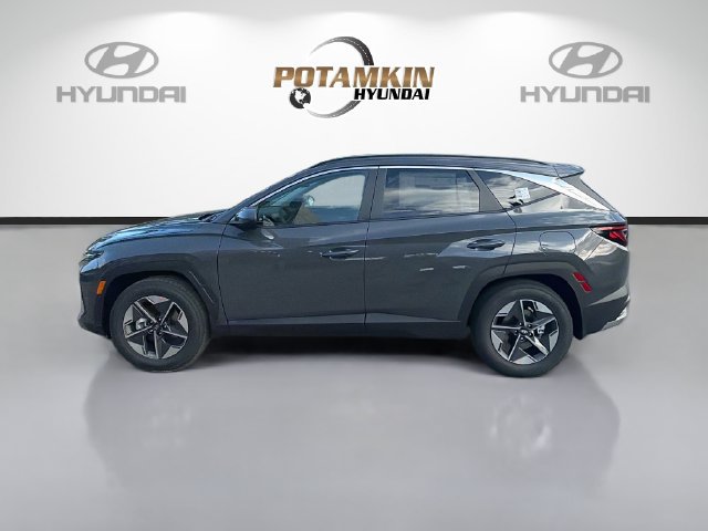 New 2026 Hyundai Tucson SEL Plus w/ Tow & Go Package FWD image 8