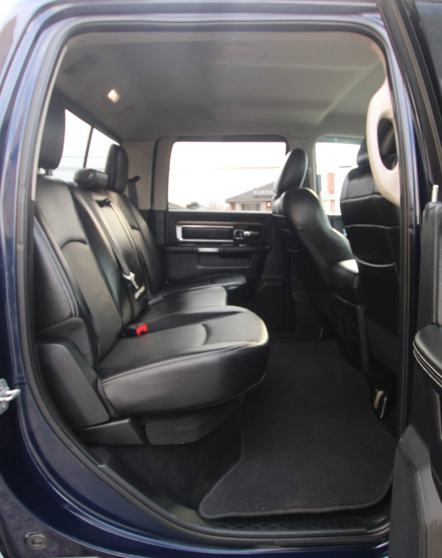 Used 2013 RAM 2500 Laramie image 12