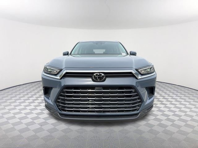 Used 2024 Toyota Grand Highlander XLE video 2