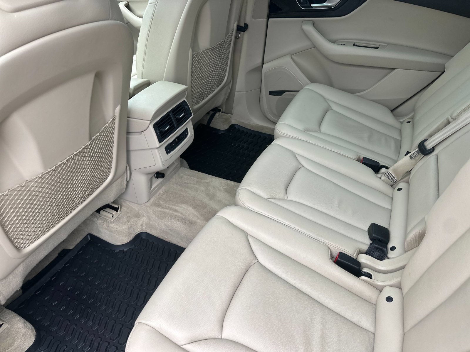 Used 2019 Audi Q7 3.0T Premium Plus AWD/4WD image 12