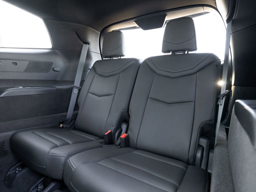 Used 2022 Cadillac XT6 Premium Luxury image 36