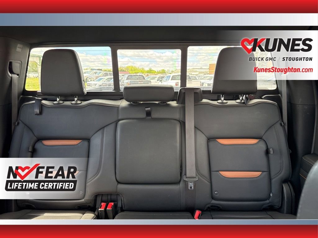 Used 2023 GMC Sierra 1500 AT4 w/ Technology Package AWD/4WD image 36