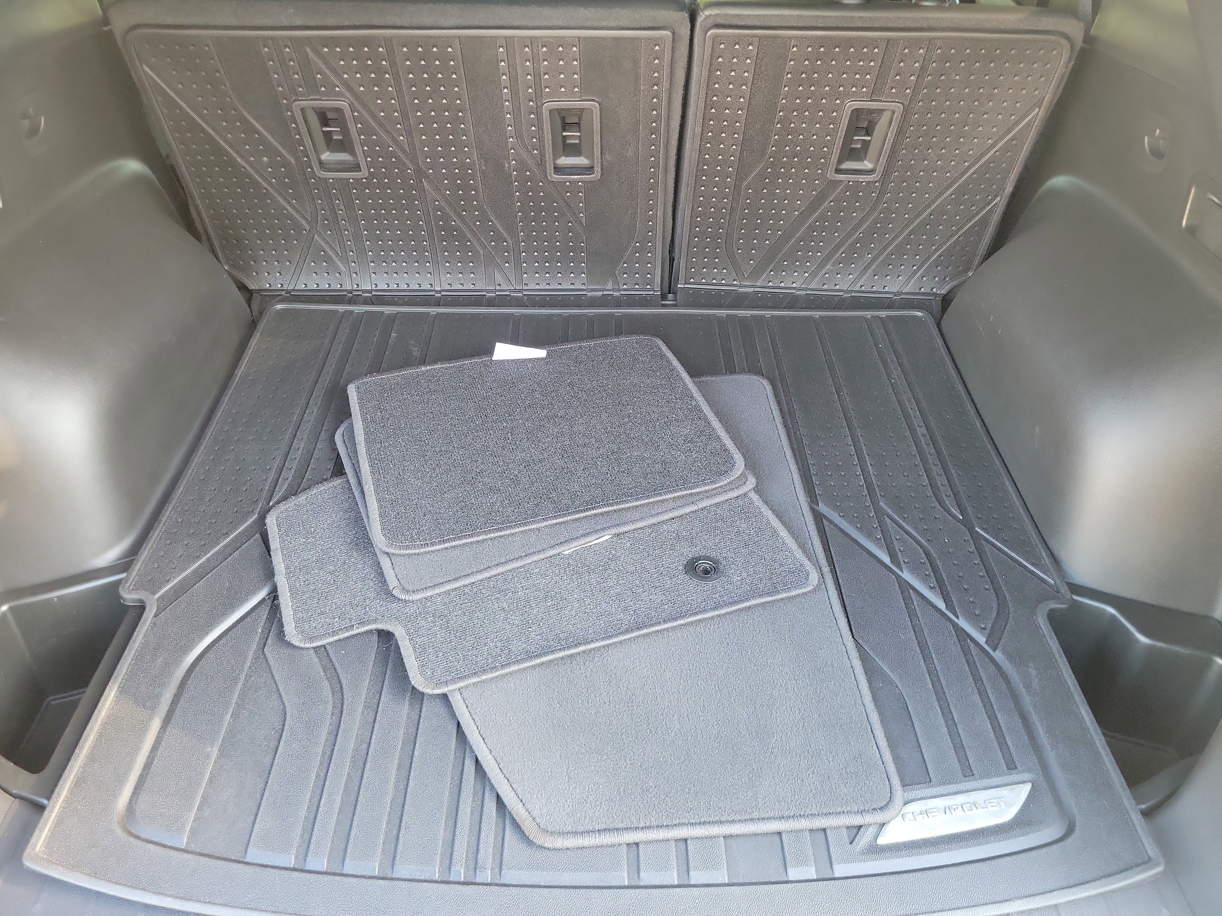 Used 2022 Chevrolet Blazer RS w/ Enhanced Convenience Package FWD image 7