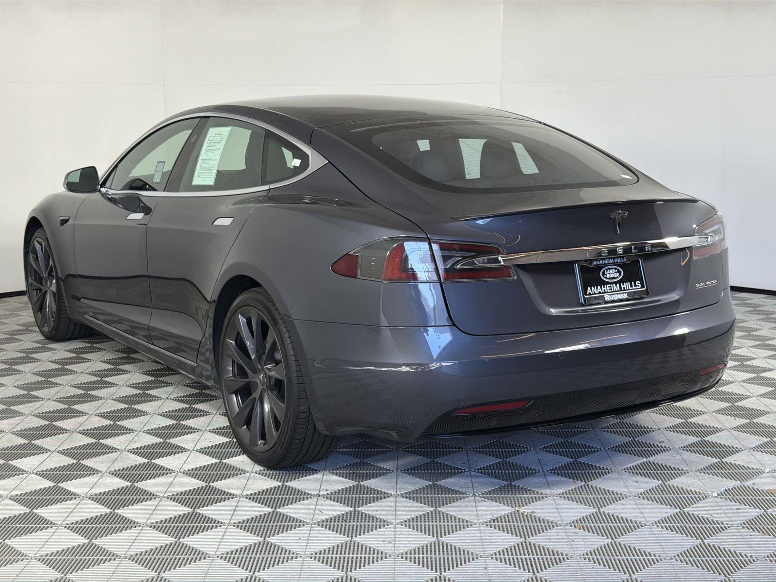 Used 2021 Tesla Model S Performance image 3