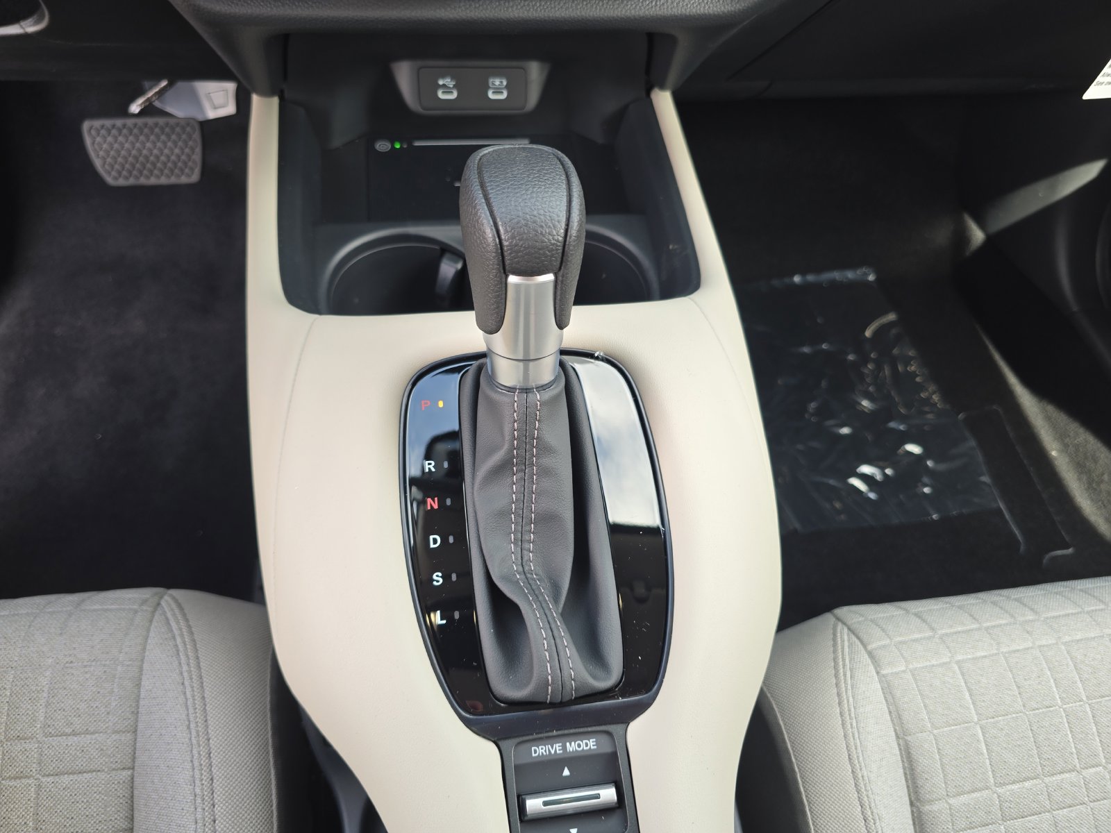 New 2027 Honda HR-V LX image 19