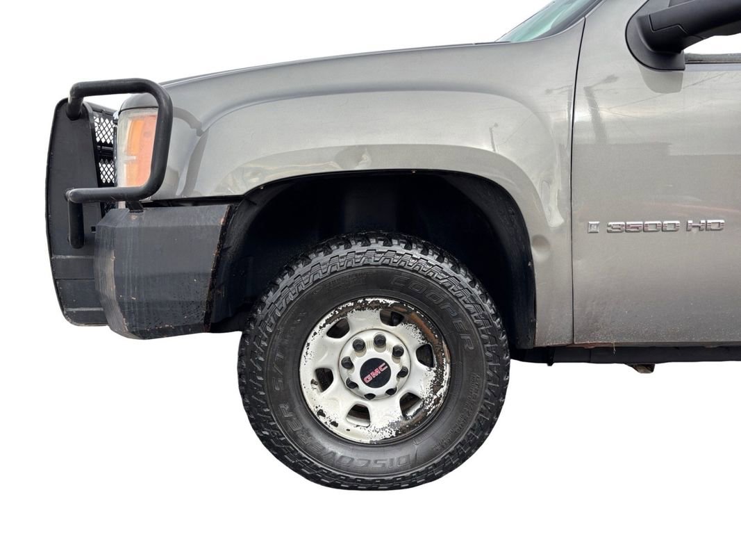 Used 2008 GMC Sierra 3500 W/T w/ Work Truck Preferred Package AWD/4WD image 9