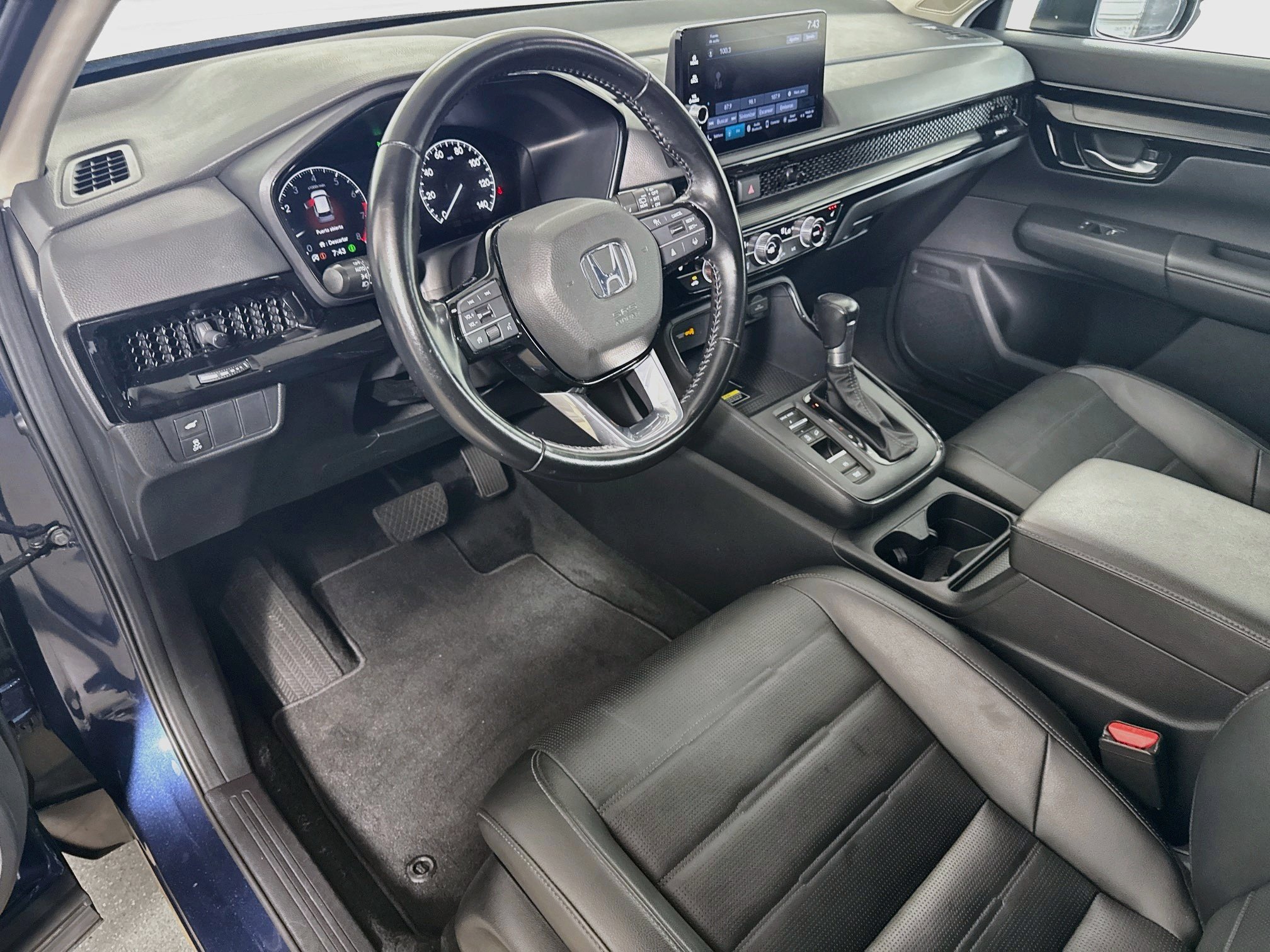 Used 2025 Honda CR-V EX-L image 10