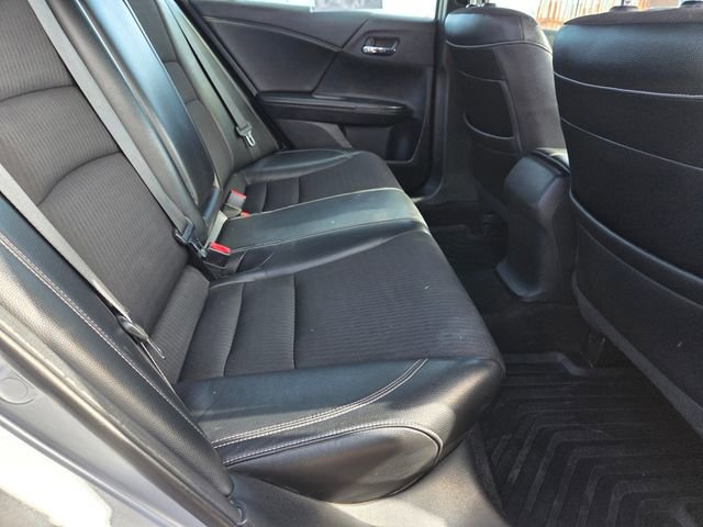 Used 2016 Honda Accord Sport image 39