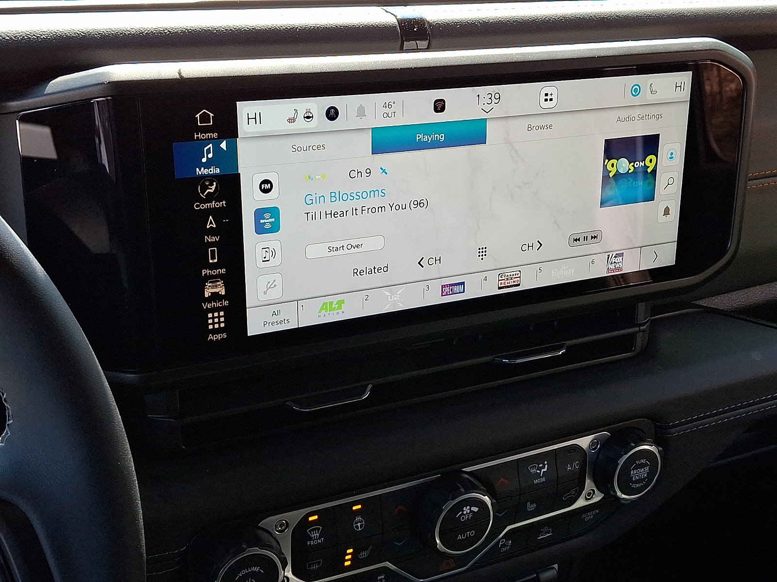 Certified 2026 Jeep Gladiator Mojave image 16