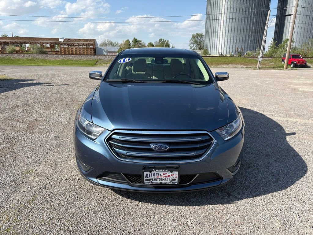 Used 2018 Ford Taurus Limited AWD/4WD image 8