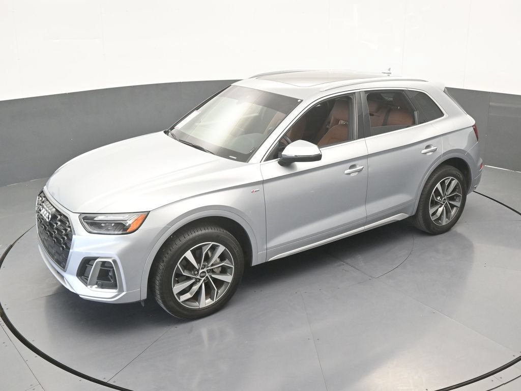 Used 2022 Audi Q5 2.0T Premium Plus w/ Premium Plus Package AWD/4WD image 52