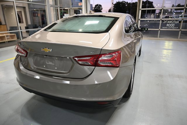 Used 2022 Chevrolet Malibu LT image 5