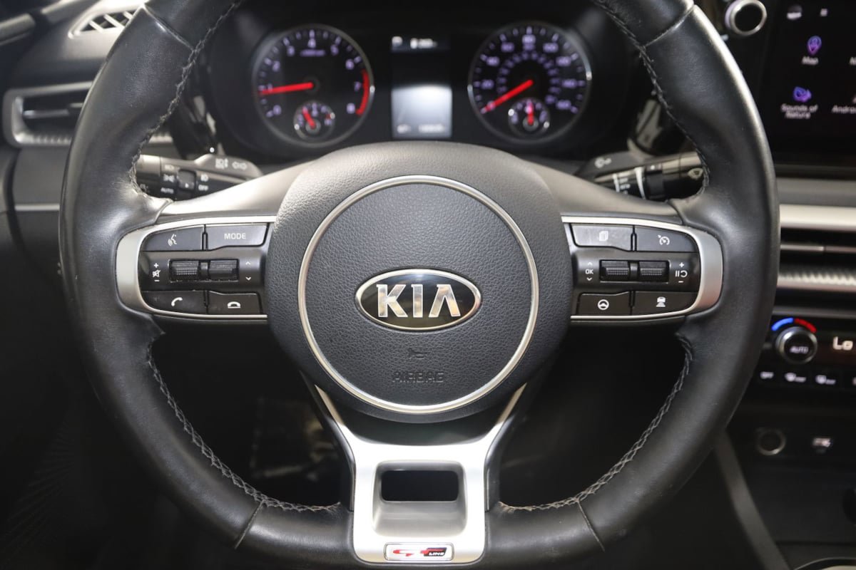 Used 2021 Kia K5 GT-Line AWD/4WD image 37