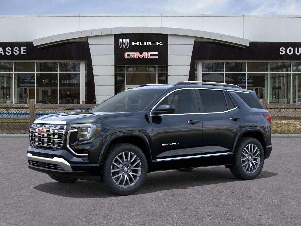 New 2027 GMC Terrain Denali w/ LPO, Floor Liner Package AWD/4WD image 2