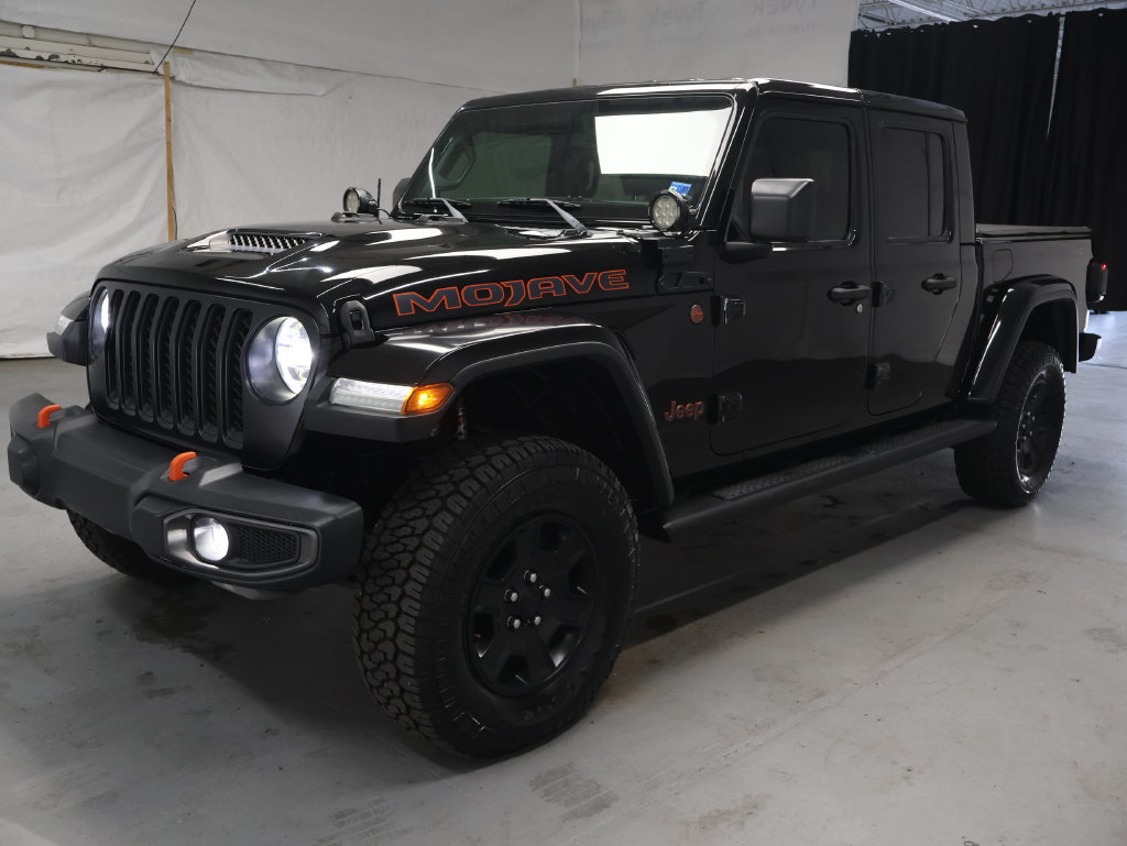 Used 2020 Jeep Gladiator Mojave AWD/4WD image 3
