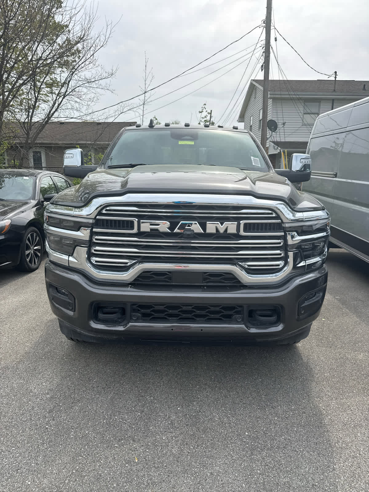 New 2025 RAM 2500 Laramie image 4