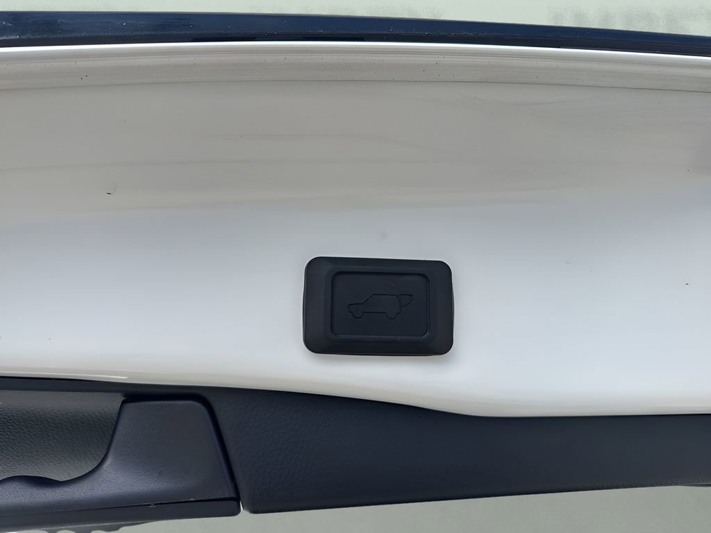 Used 2024 Toyota RAV4 XSE image 31