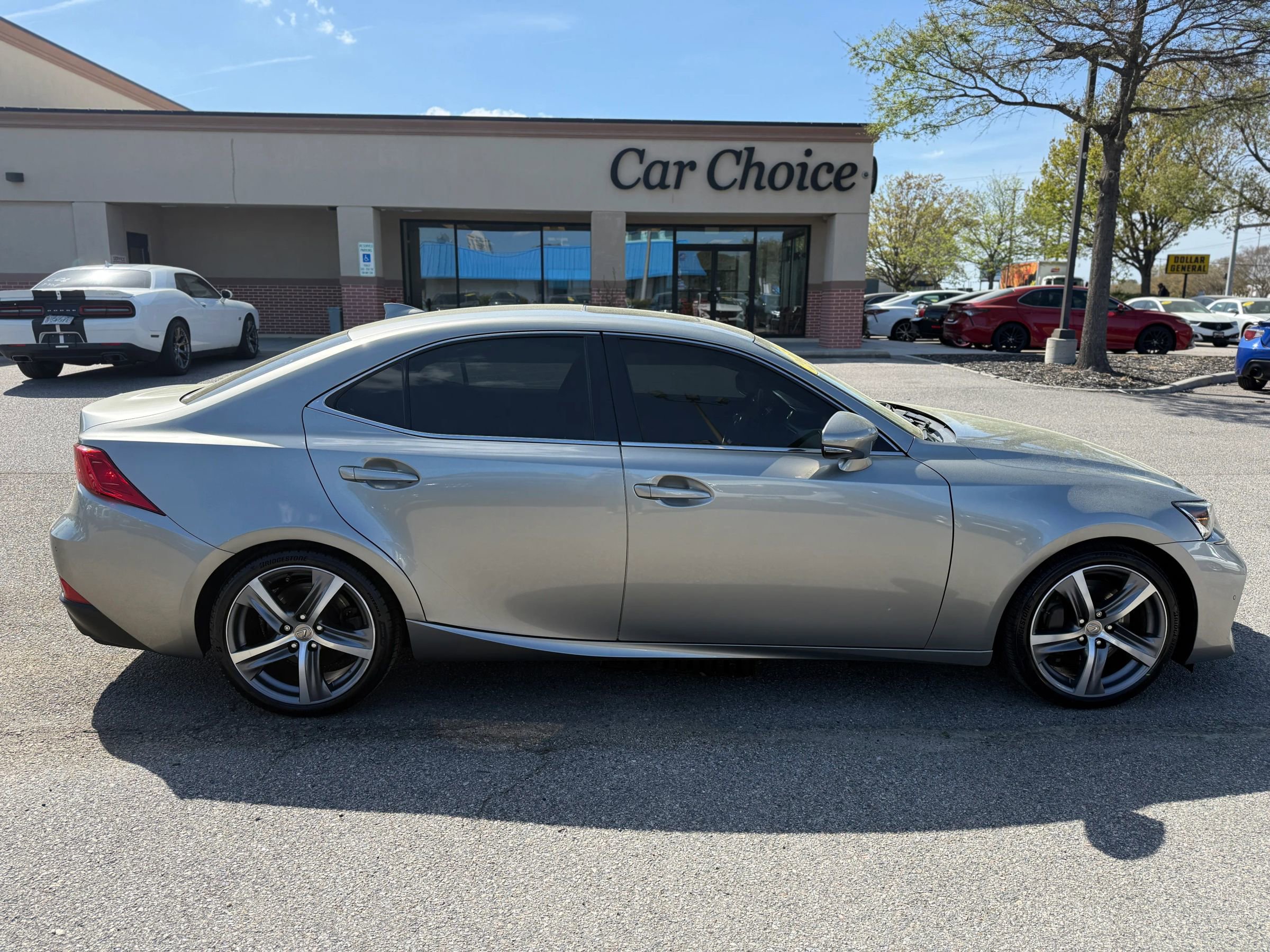 Used 2018 Lexus IS 350 AWD image 6