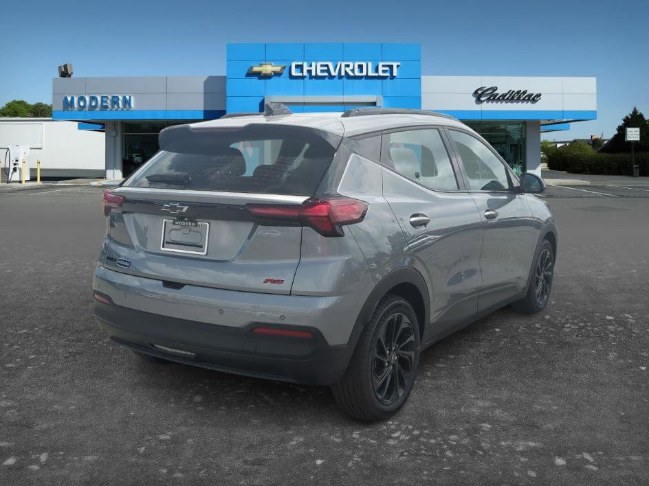 New 2027 Chevrolet Bolt RS FWD image 5