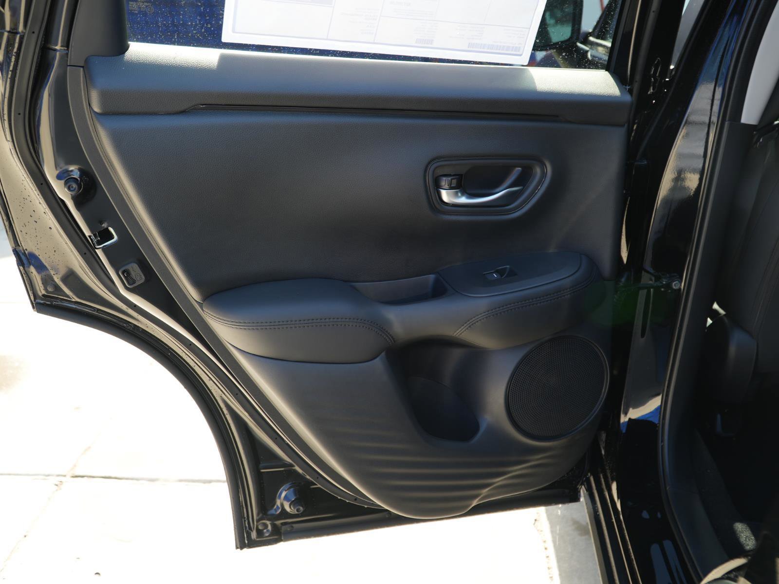 New 2026 Honda HR-V LX image 17