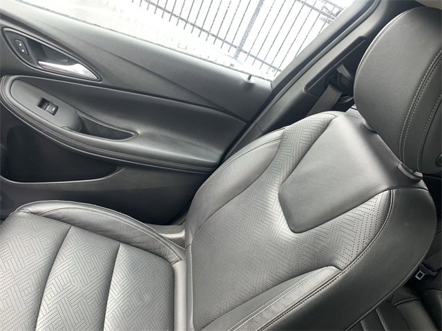 Used 2020 Buick Encore GX Essence image 28